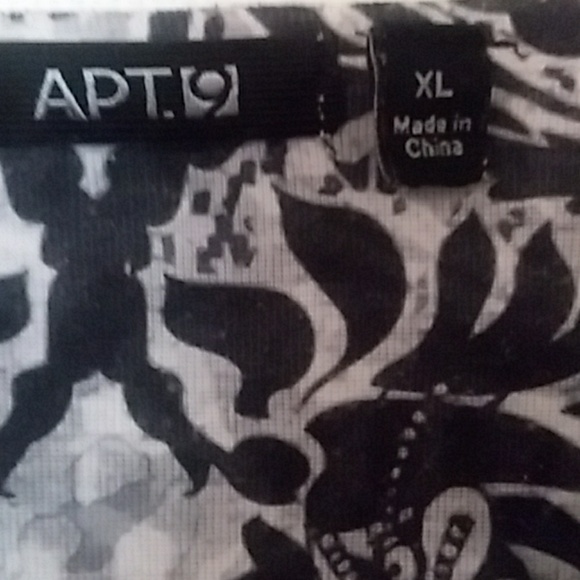 Top - Picture 3 of 3